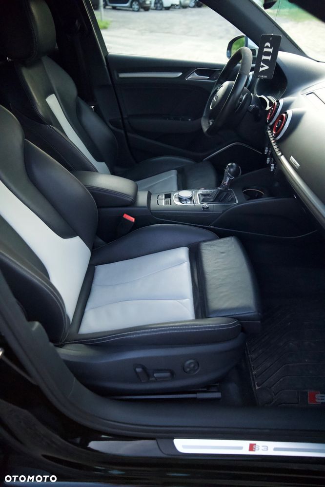 Audi S3 2.0 TFSI Quattro S tronic - 12