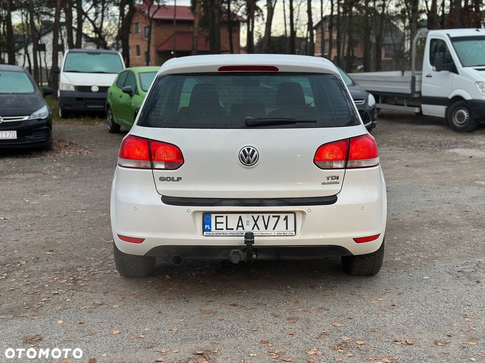 Volkswagen Golf 1.6 TDI DPF BlueMotion Technology MATCH - 8