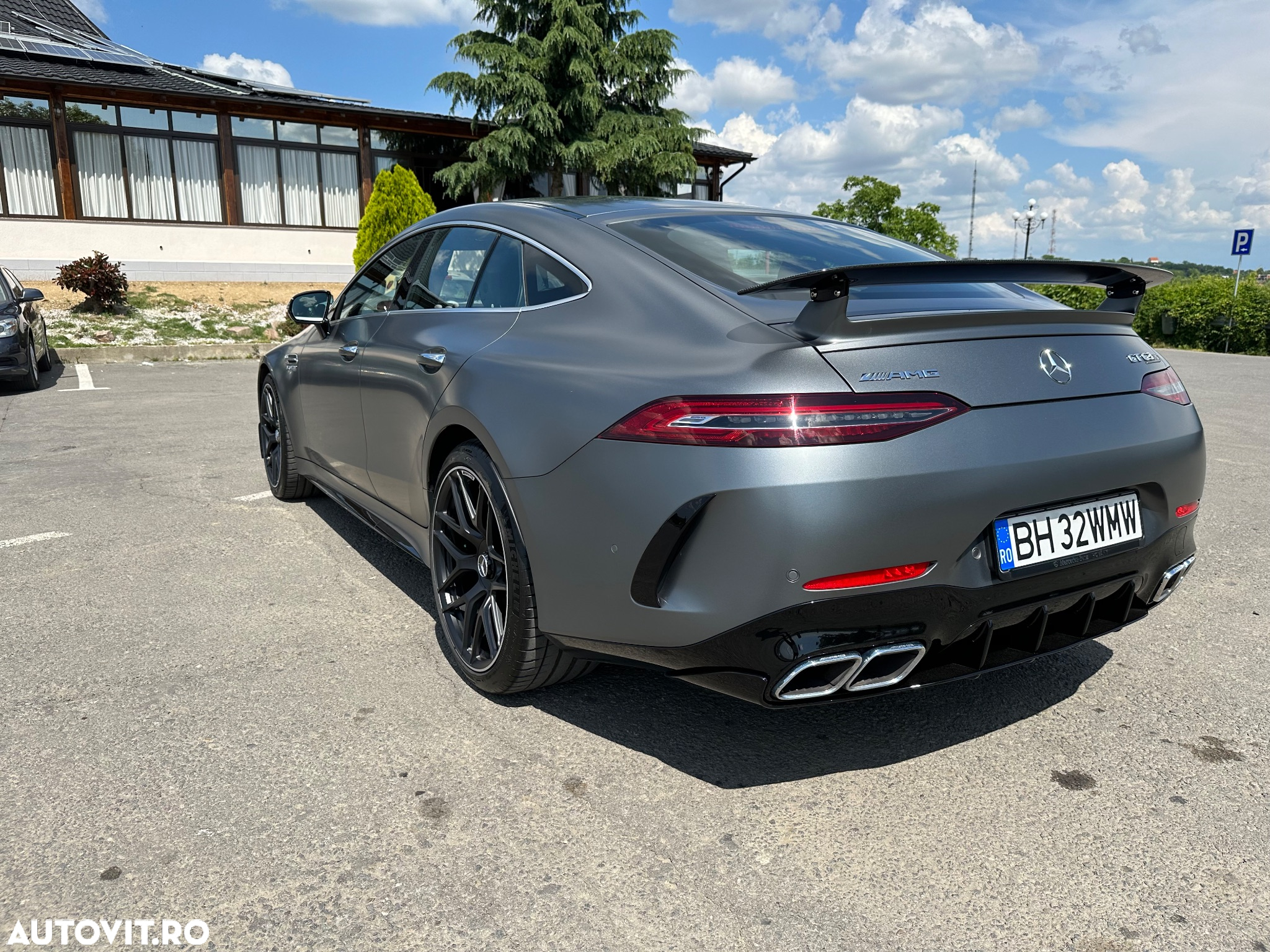 Mercedes-Benz AMG GT-S 63 4MATIC+ - 7