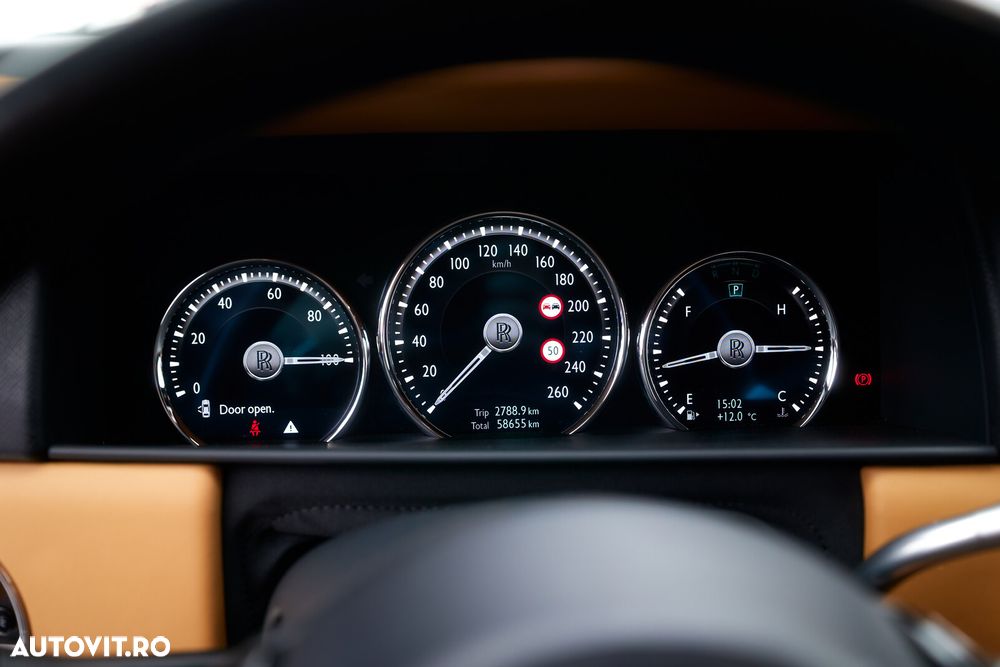 Rolls-Royce Cullinan - 15