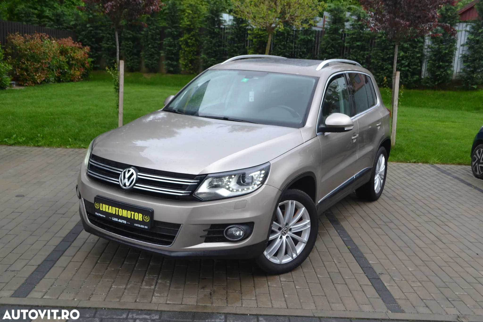 Volkswagen Tiguan - 3