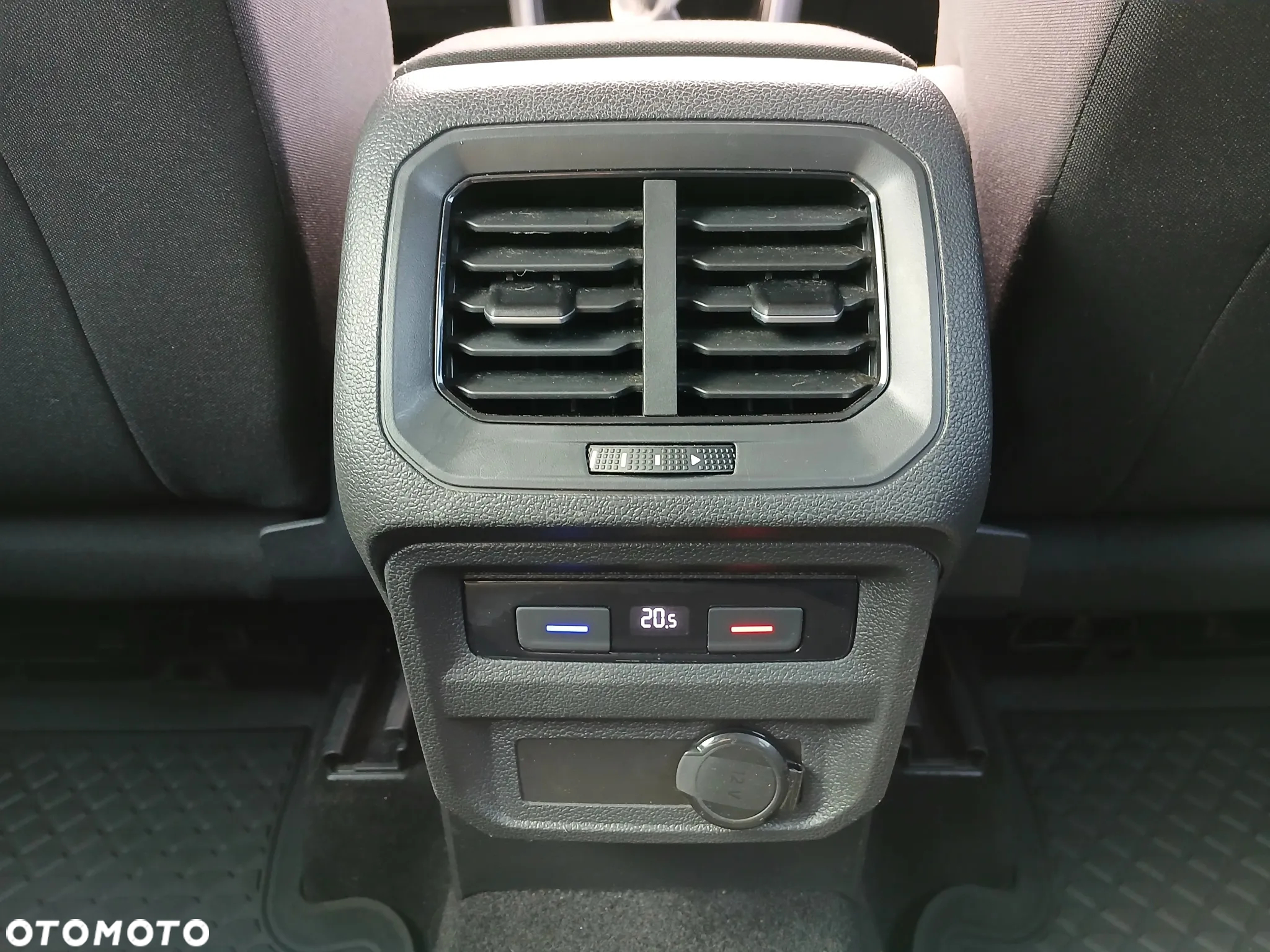 Volkswagen Tiguan 1.5 TSI EVO Life - 20