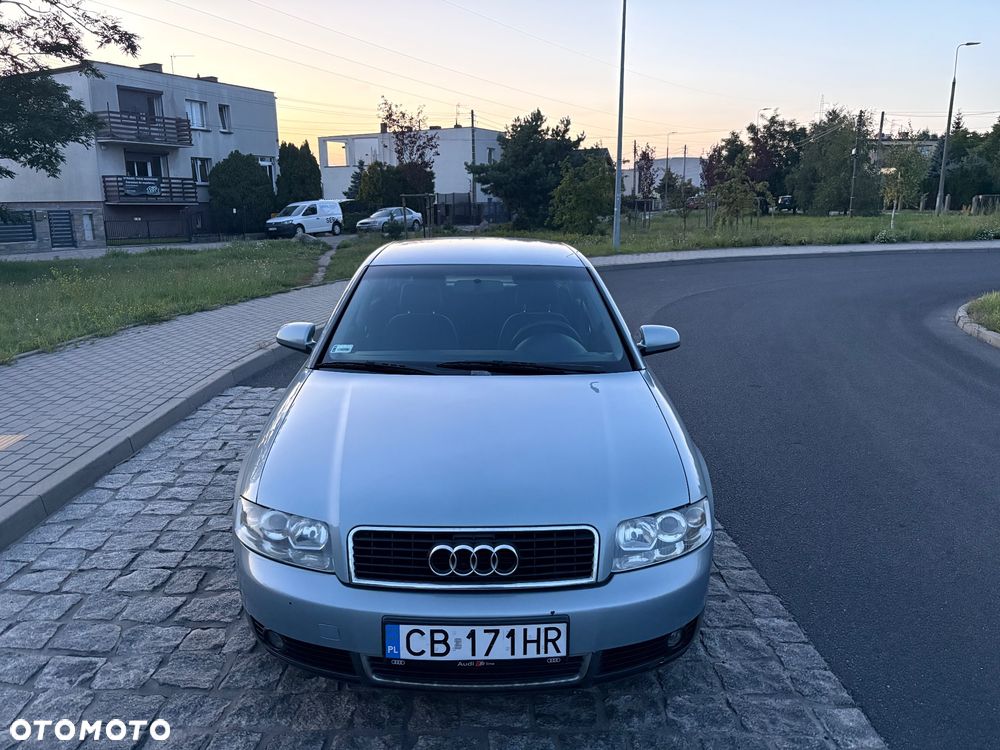 Audi A4 Limousine 1.8T - 15