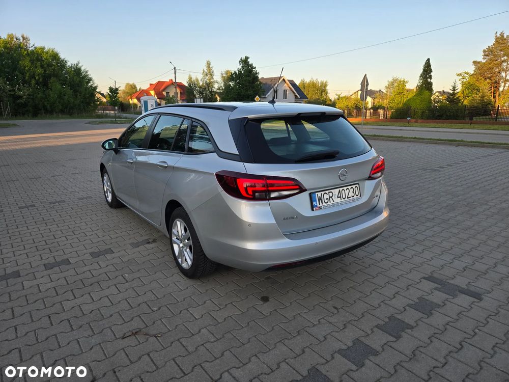 Opel Astra - 6