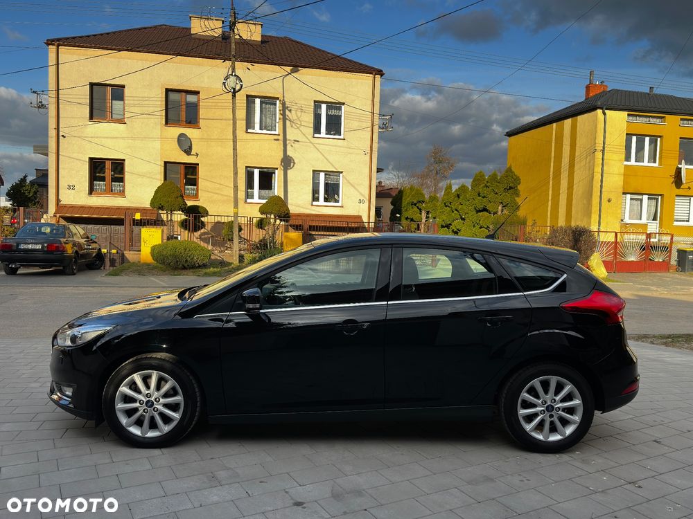 Ford Focus 1.5 EcoBoost Titanium ASS - 6