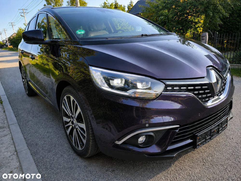 Renault Scenic - 1