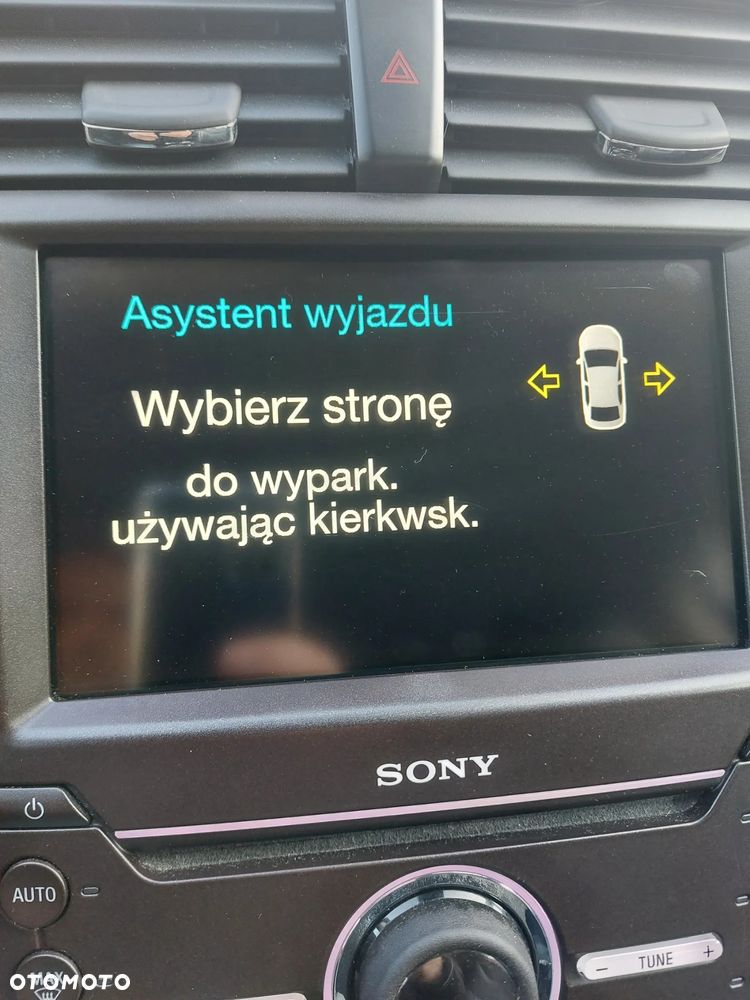 Ford Mondeo 2.0 TDCi Silver X (Amb.) - 24