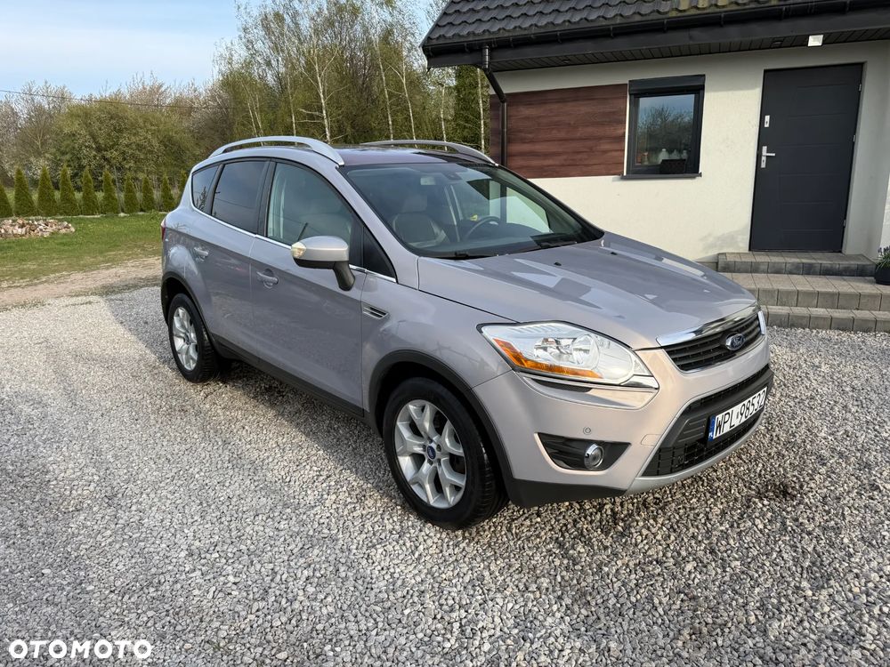 Ford Kuga 2.0 TDCi 2x4 Titanium - 9