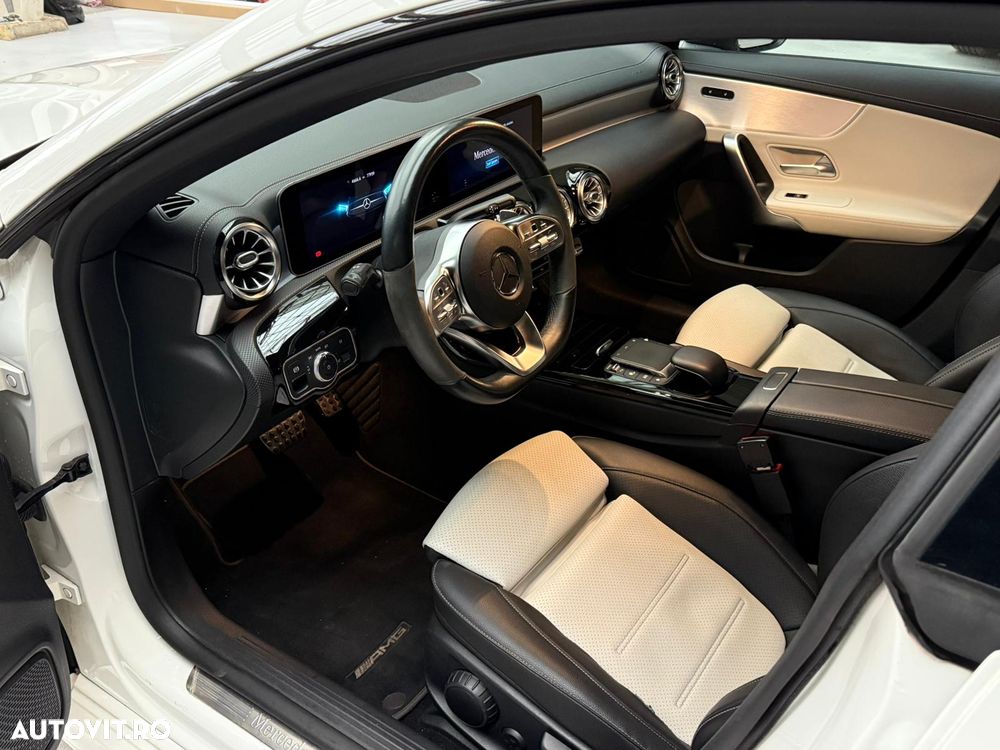 Mercedes-Benz CLA 220 4Matic 7G-DCT AMG Line - 16