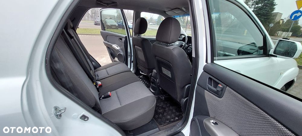 Kia Sportage 2.0 d Freedom - 15