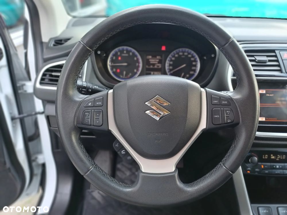 Suzuki SX4 - 9