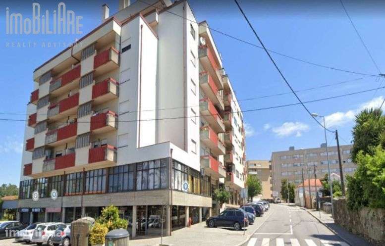 Vende-se terreno para construção de prédio de 4 andares - Grande imagem: 4/6