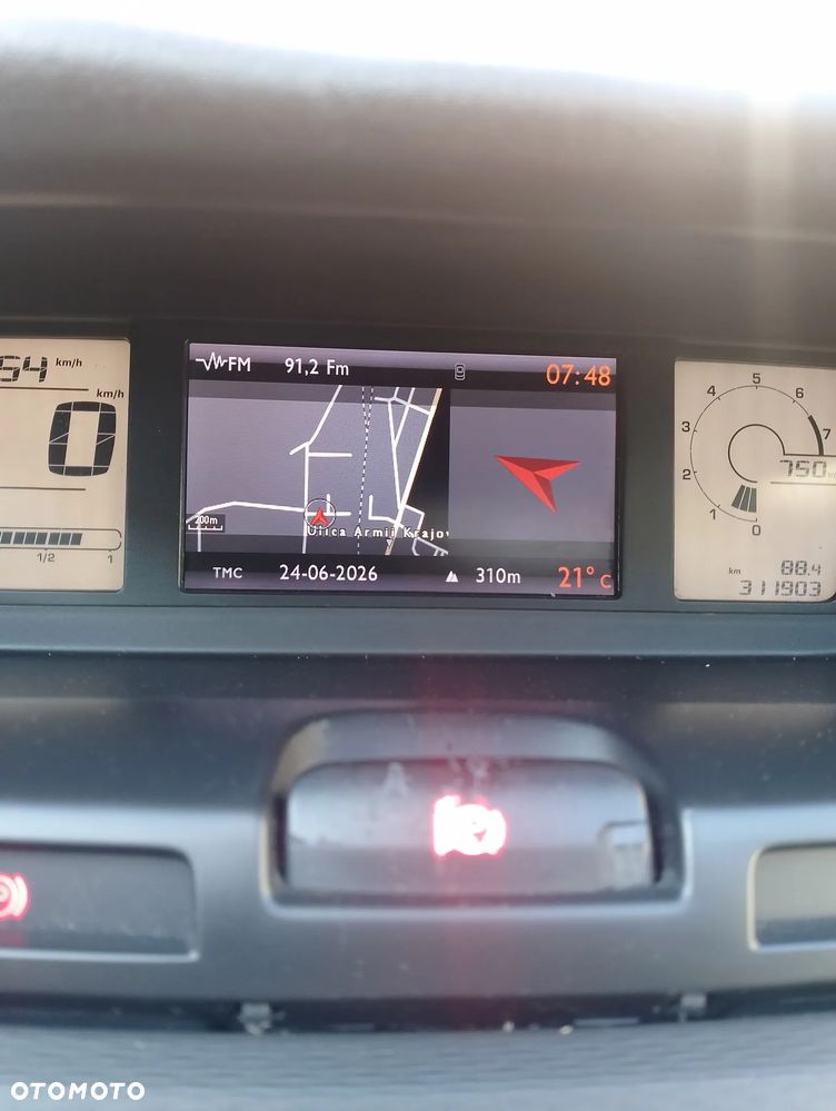 Citroën C4 Grand Picasso - 12