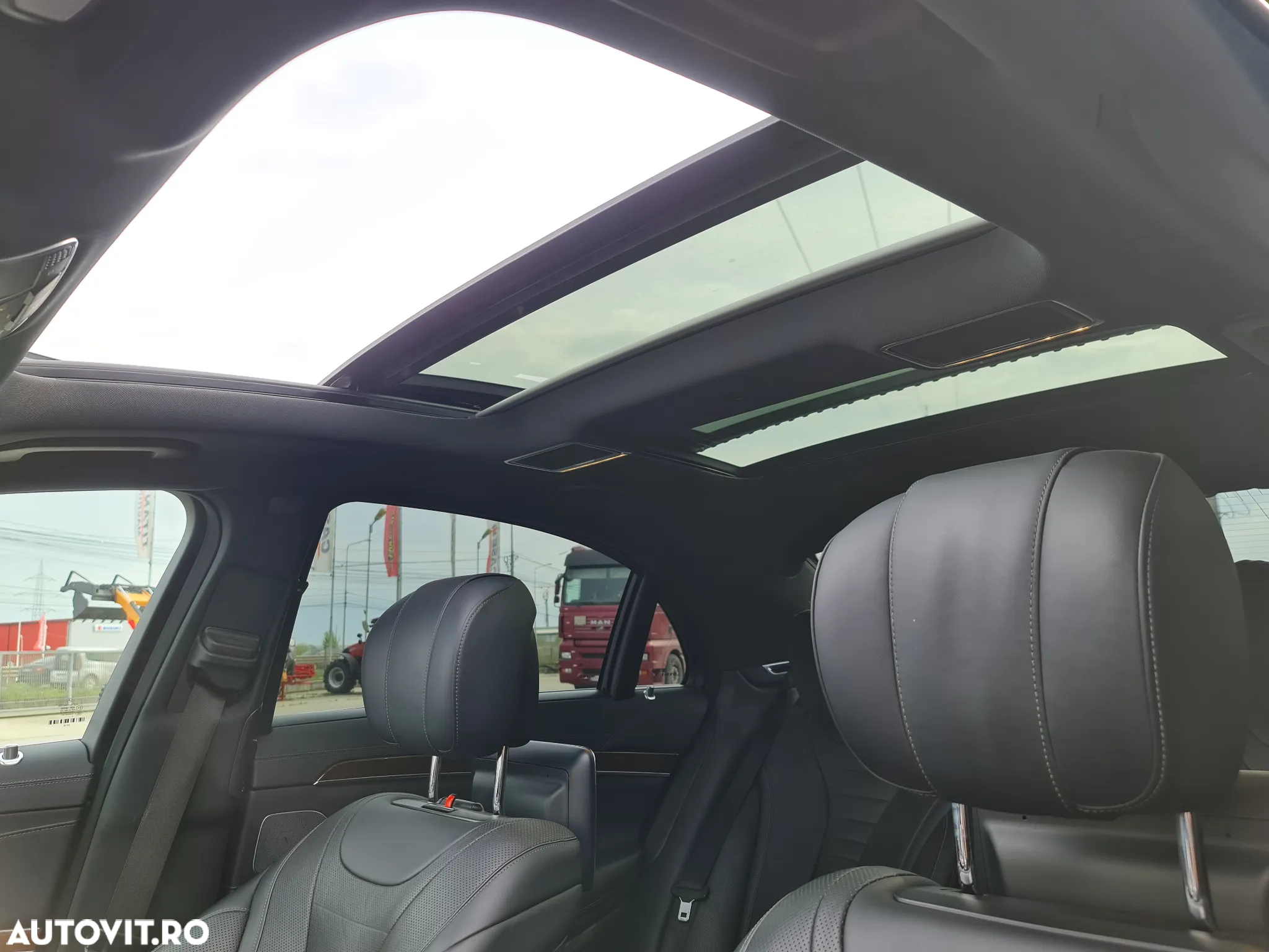 Mercedes-Benz S 350 d 9G-TRONIC - 24