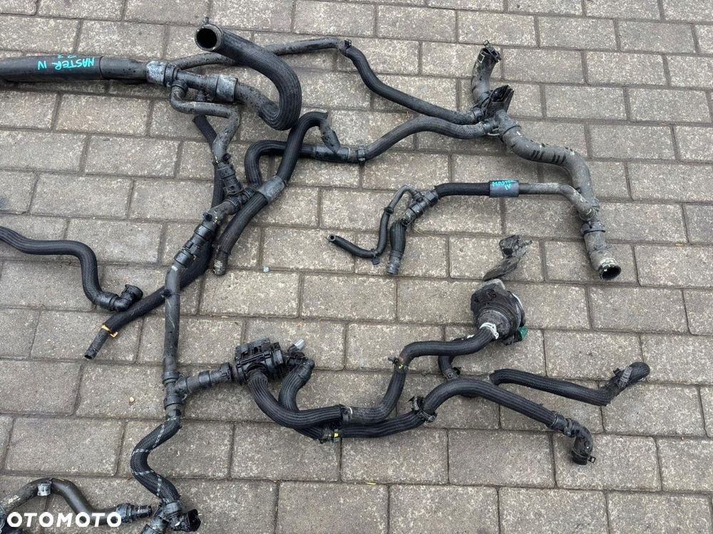 RENAULT MASTER IV PRZEWODY WODNE KOMPLET POMPA WODY 2.3 210109597R - 3