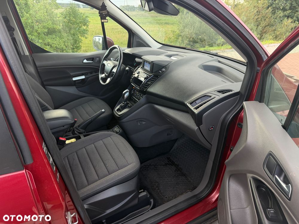 Ford Tourneo Connect Grand - 12