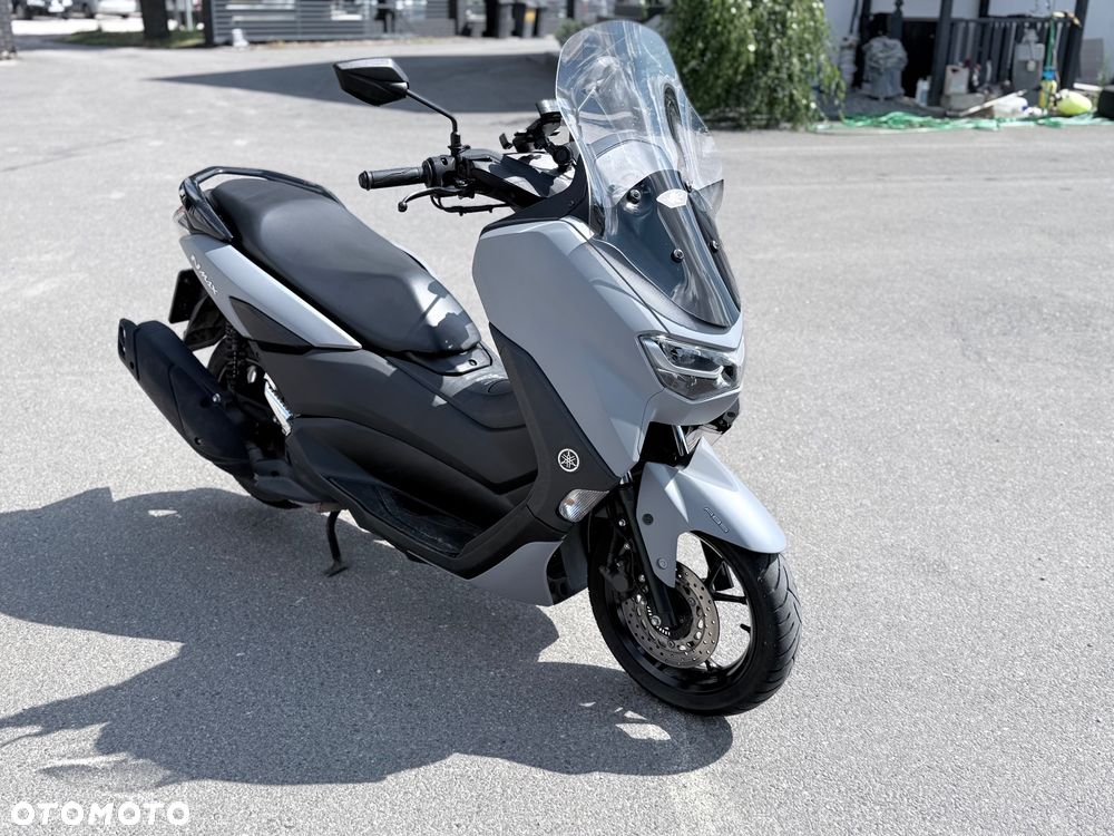 Yamaha NMAX - 14