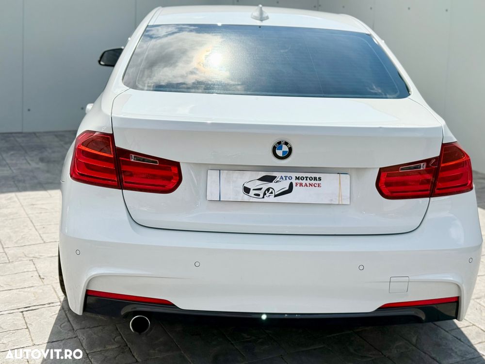 BMW Seria 3 318d Blue Performance Sport Line - 14