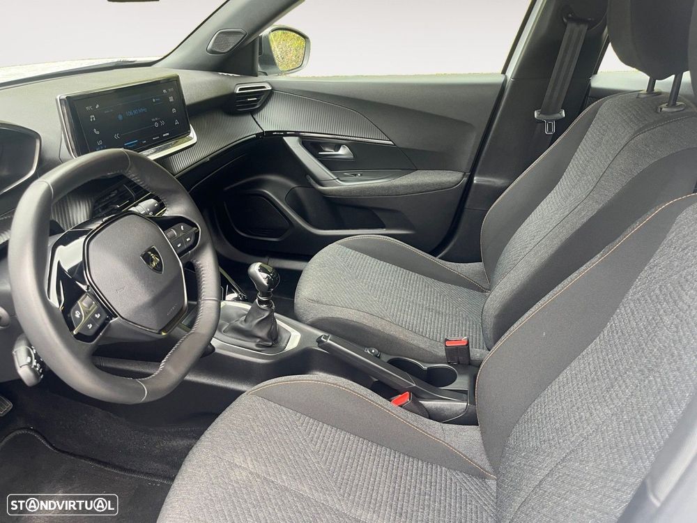 Peugeot 2008 1.2 PureTech Style - 9