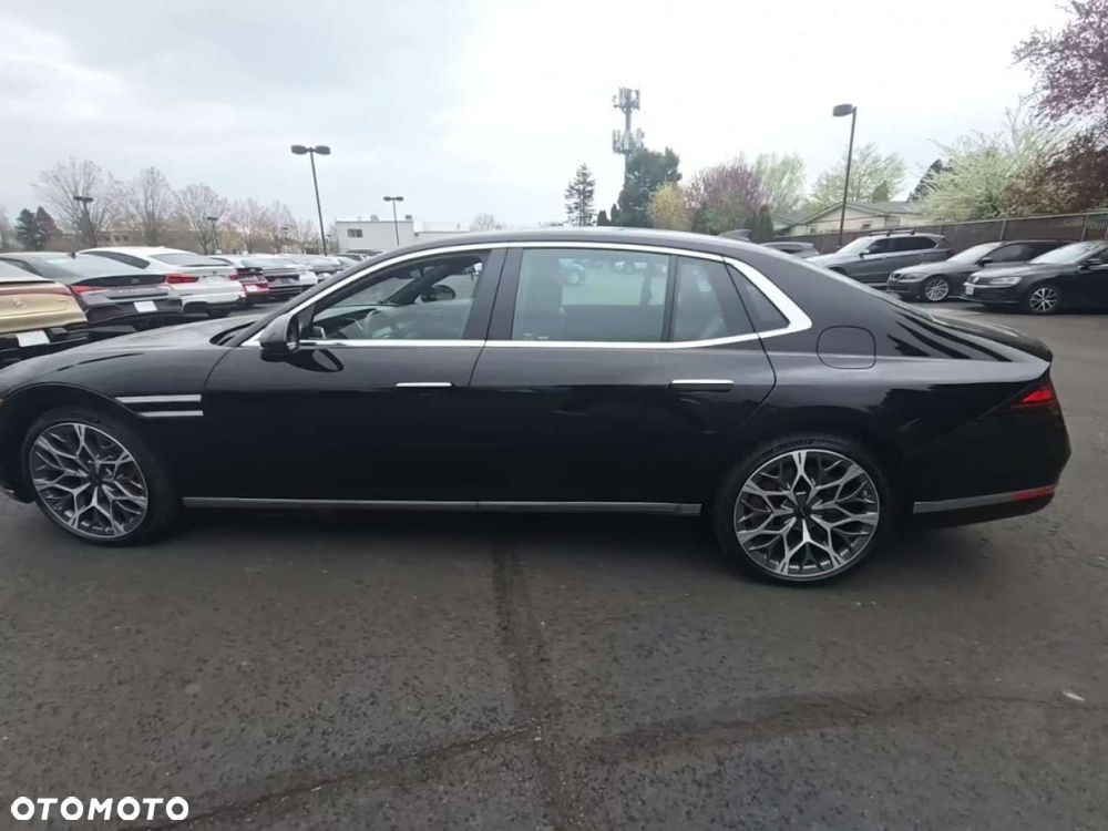 Genesis G90 - 2