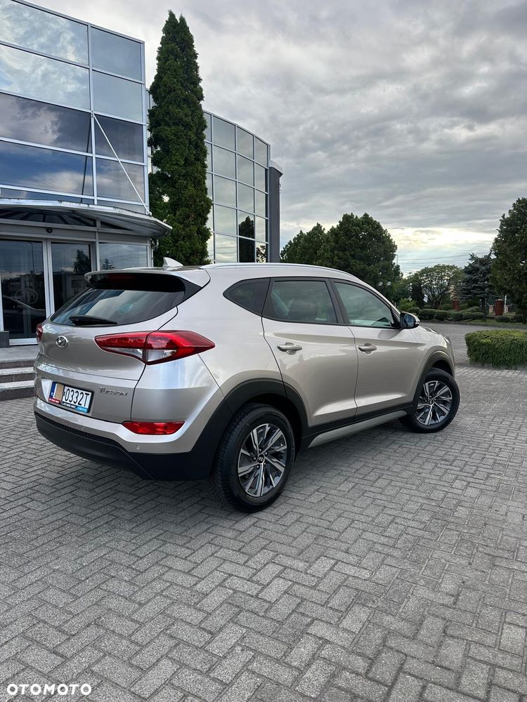 Hyundai Tucson 1.6 GDI BlueDrive Design 2WD - 10