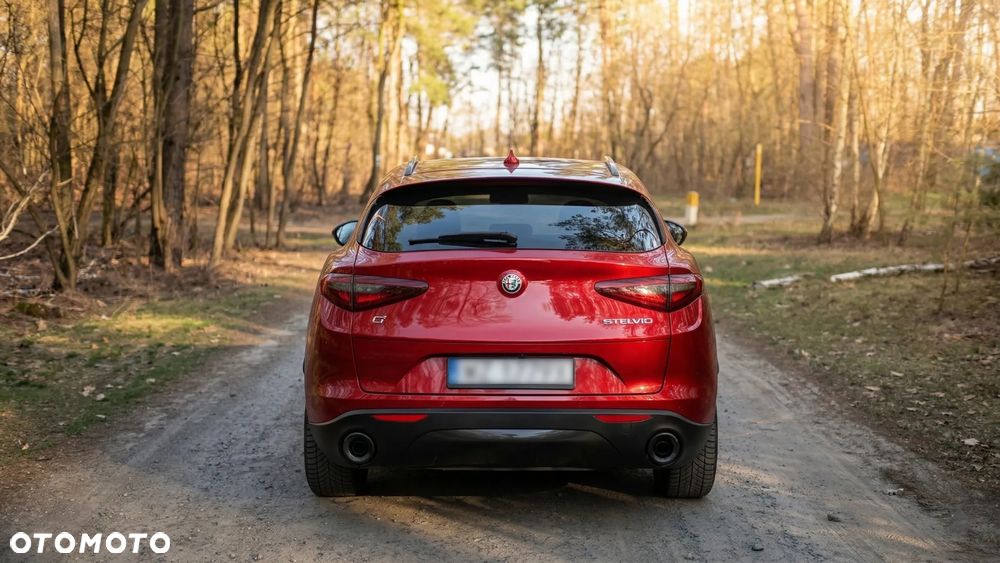 Alfa Romeo Stelvio 2.0 Turbo B-Tech Edition Q4 - 4