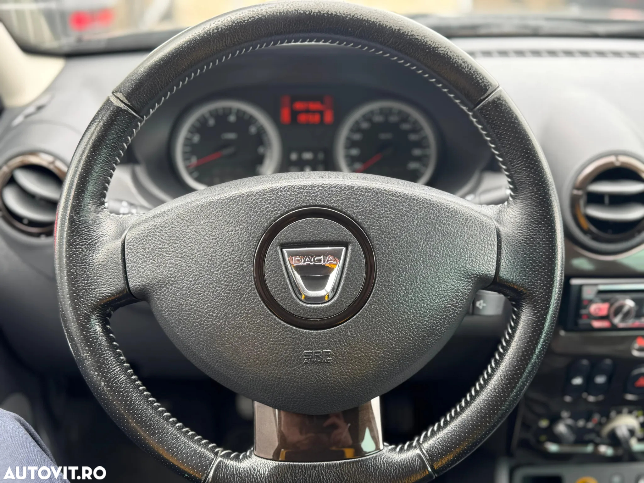 Dacia Duster 1.5 dCi 4x2 Prestige - 6