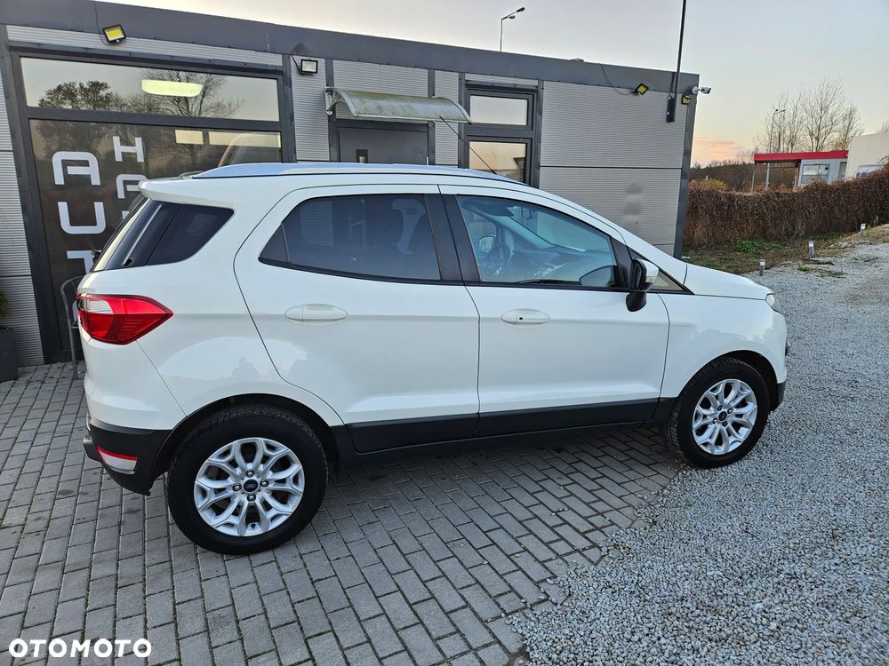 Ford EcoSport 1.5 TDCi TITANIUM - 6