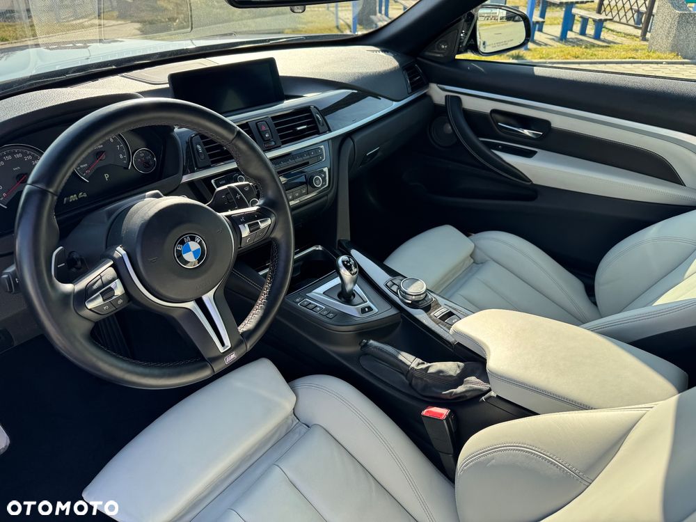 BMW M4 - 12