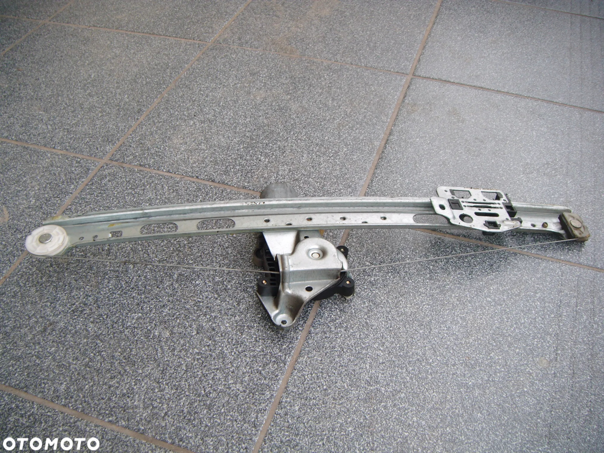 mercedes ML w163 00r mechanizm szyby lewy tył z silnikiem - 2