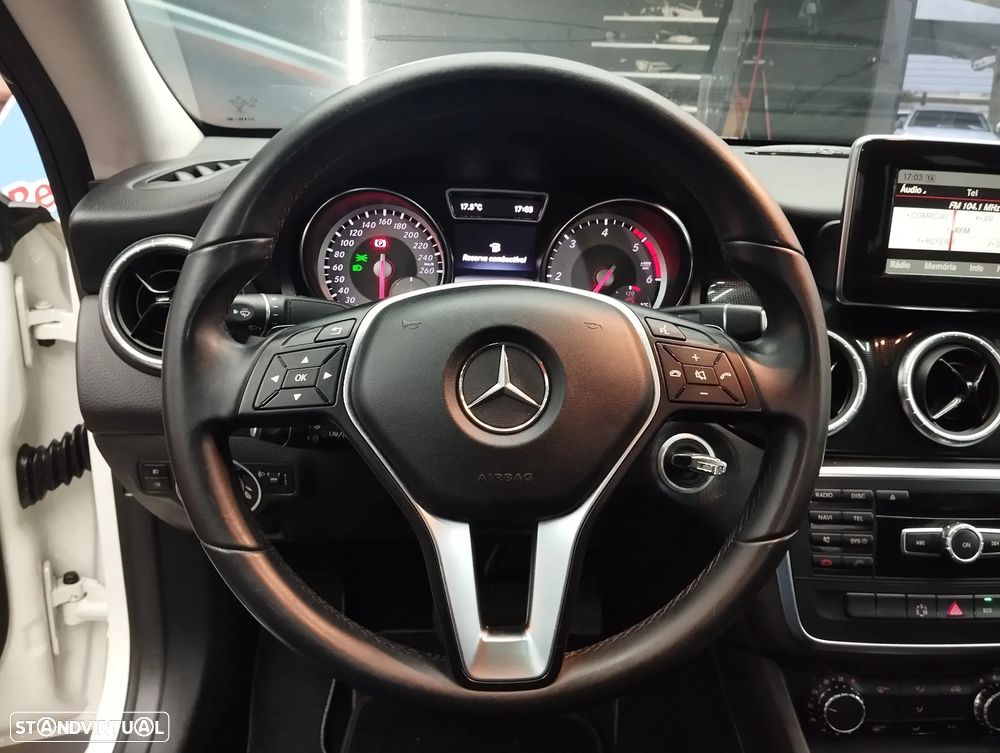 Mercedes-Benz CLA 220 CDi Aut. - 17