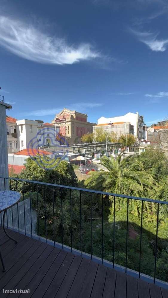 Apartamento T0 com 44 m2 com Varanda / Mobilado e Equipado no Porto (J - Grande imagem: 5/20
