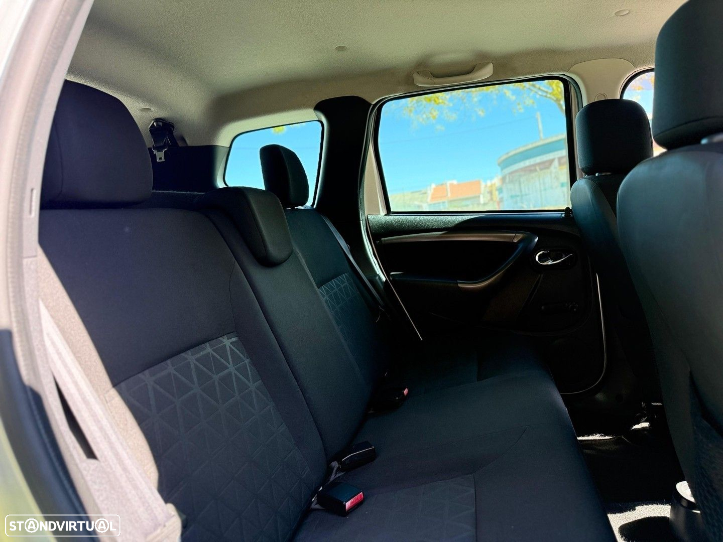 Dacia Duster 1.5 dCi Prestige - 15