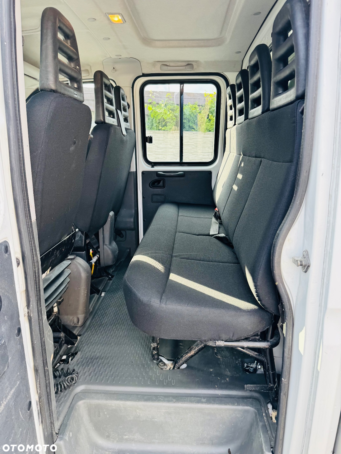 Iveco DAILY 35C17 - 12