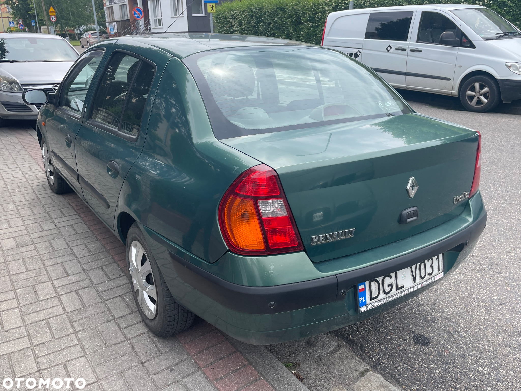 Renault Thalia 1.4 Expression - 4