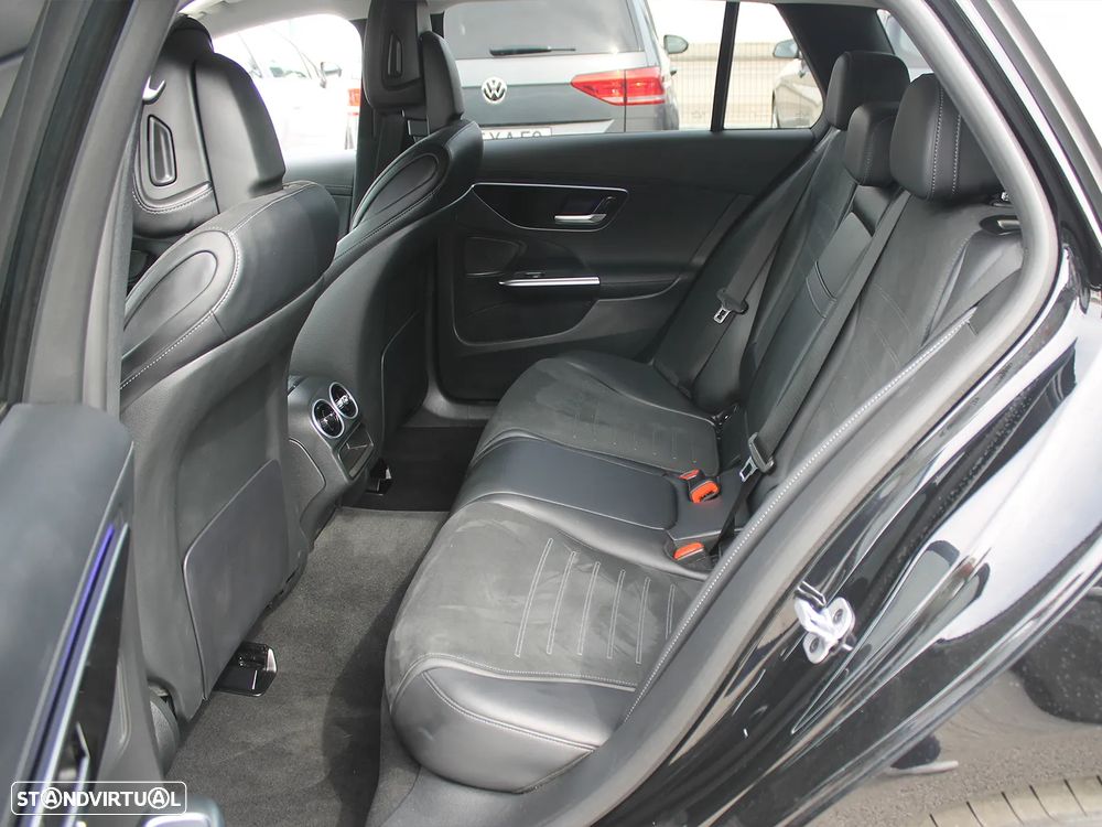 Mercedes-Benz C 300 e AMG Line - 15