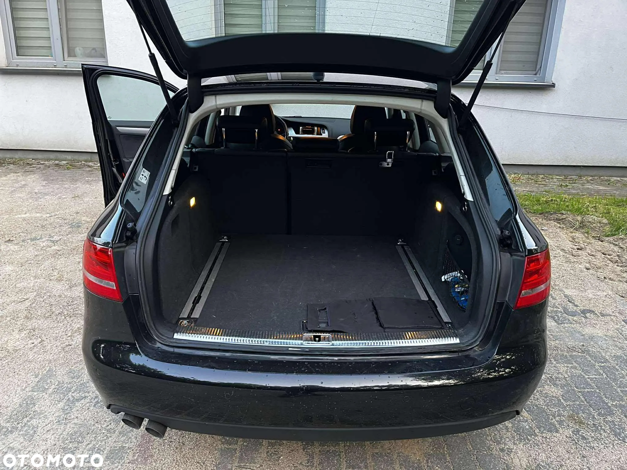 Audi A4 Avant 2.0 TDI DPF S line Sportpaket - 8