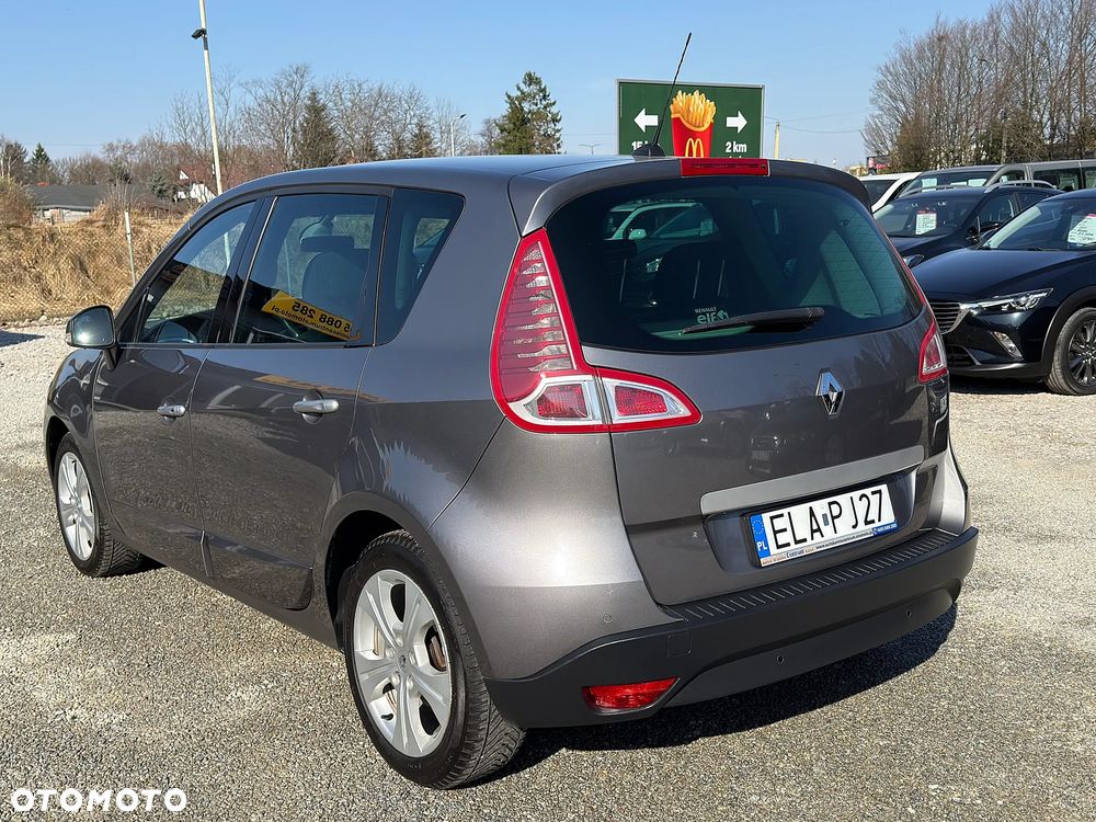 Renault Scenic 1.6 16V Expression - 6