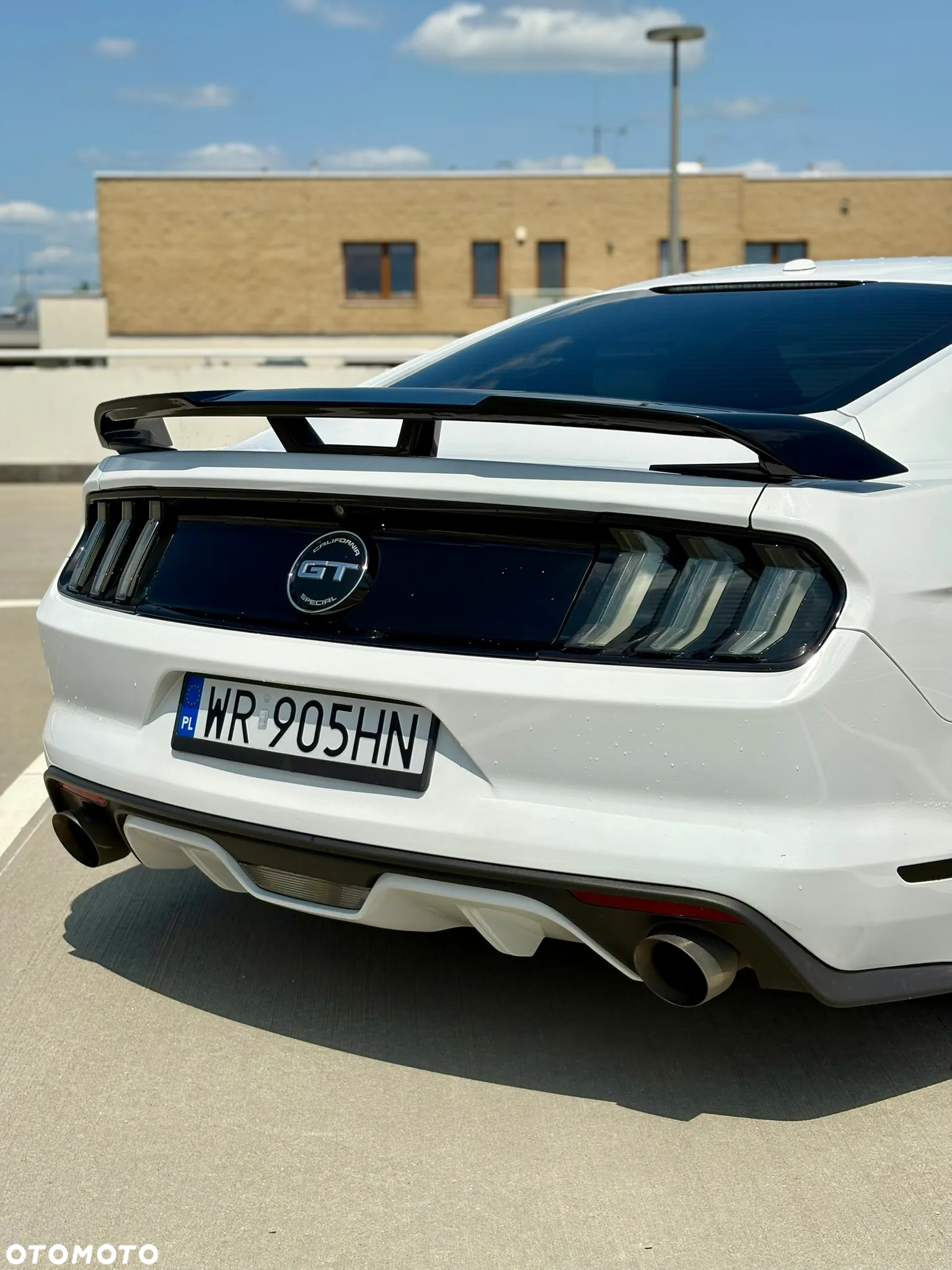Ford Mustang 5.0 V8 GT - 6
