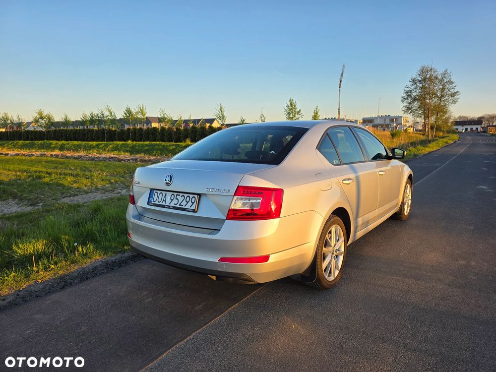 Skoda Octavia 1.4 TSI Style - 4