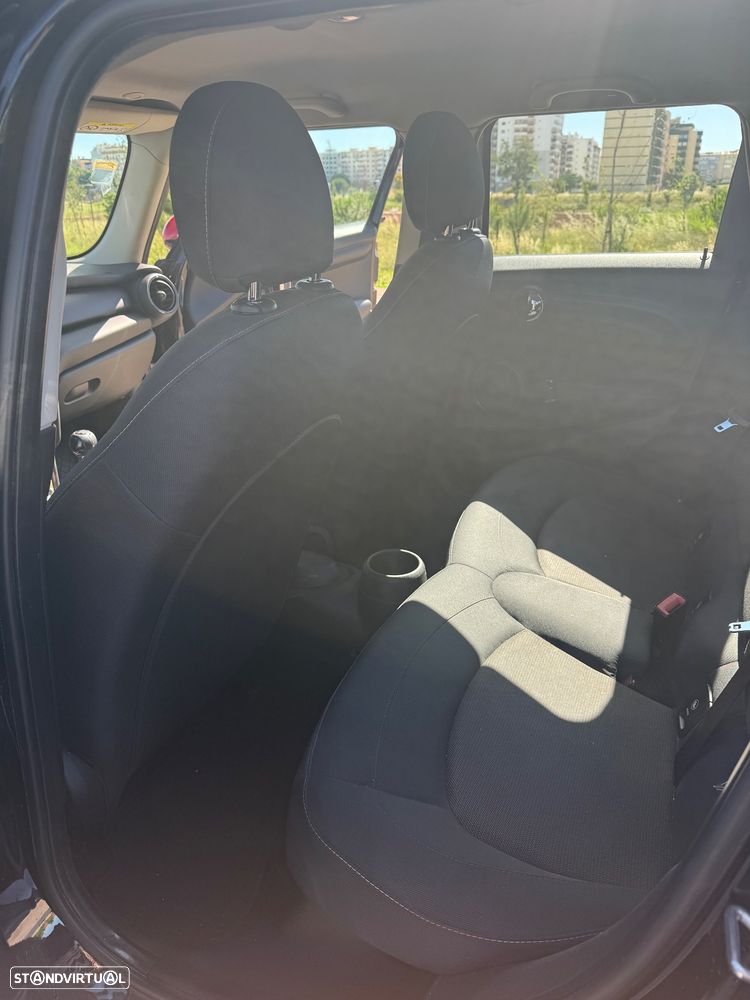 MINI 5 Portas One - 12