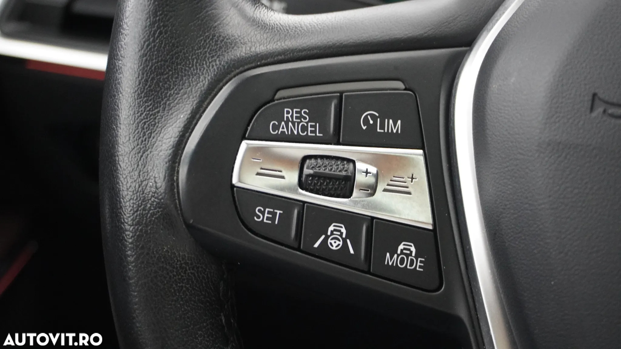 BMW Seria 3 320d xDrive AT - 11
