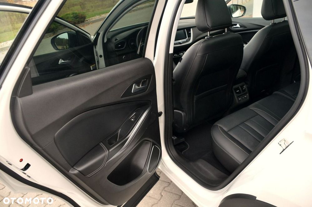 Opel Grandland X - 18