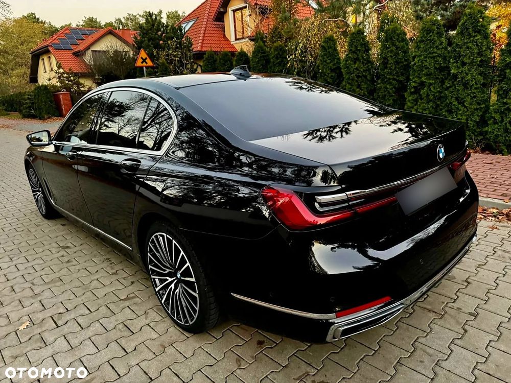 BMW Seria 7 750d xDrive sport - 10