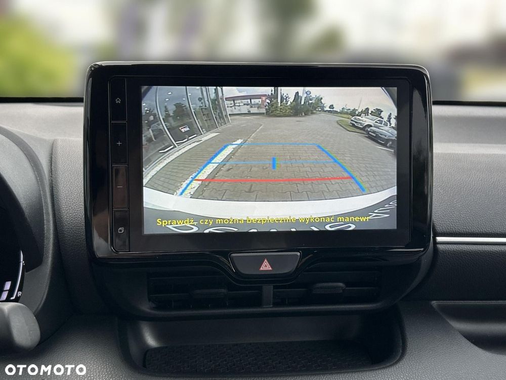 Toyota Yaris Hybrid 1.5 Style - 16