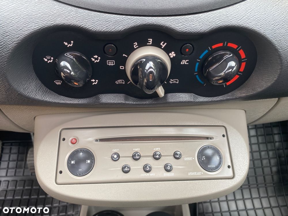 Renault Twingo 1.2 16V Night & Day - 16