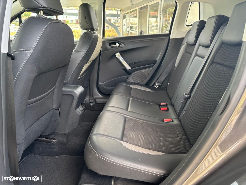 Peugeot 2008 PureTech 82 Allure - 7
