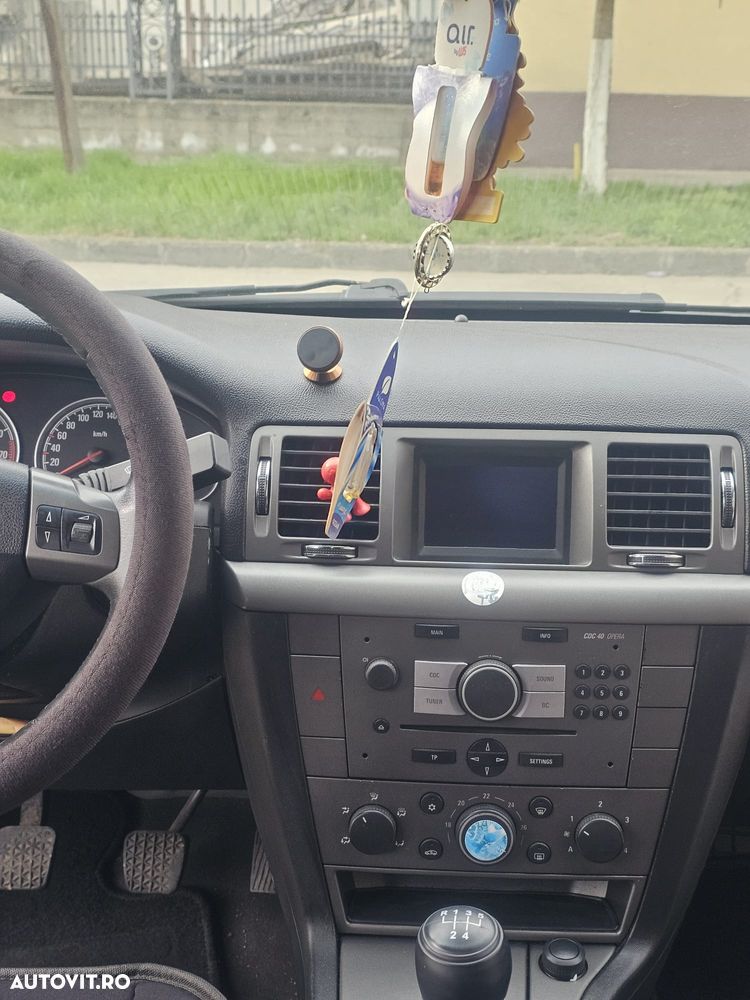 Opel Vectra Standard - 6