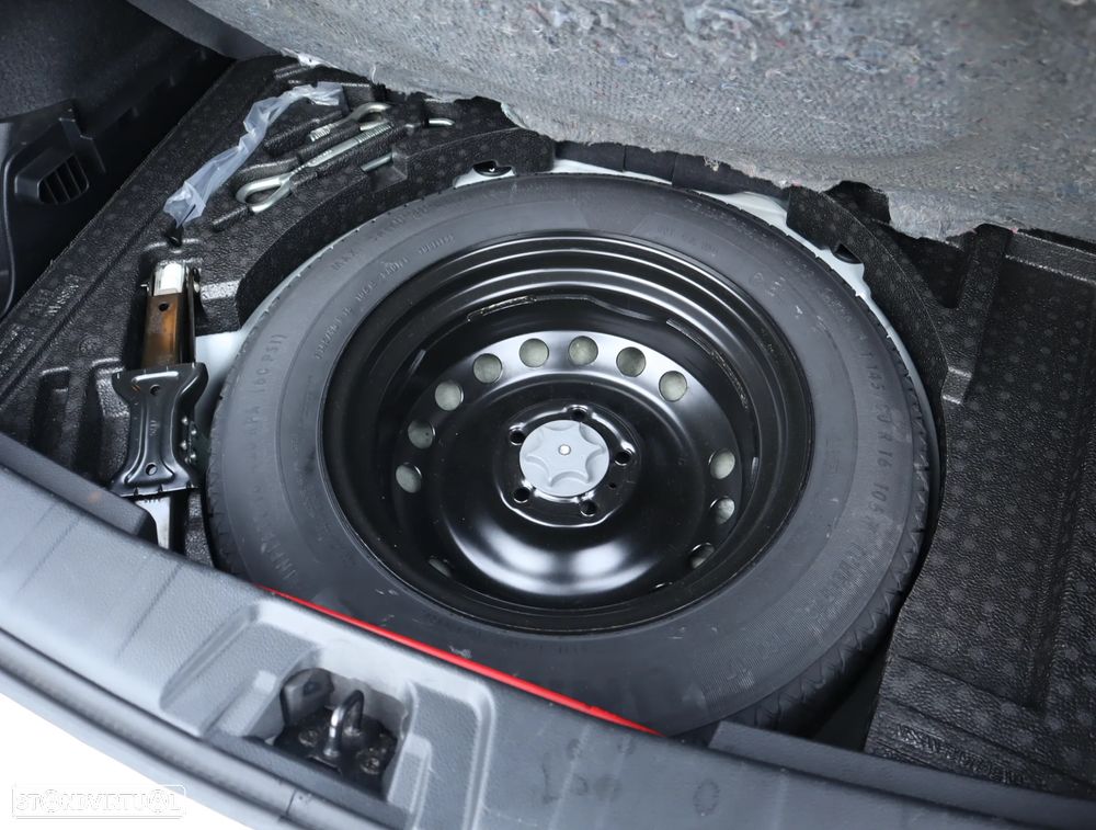 Nissan Qashqai 1.5 dCi N-Connecta - 59