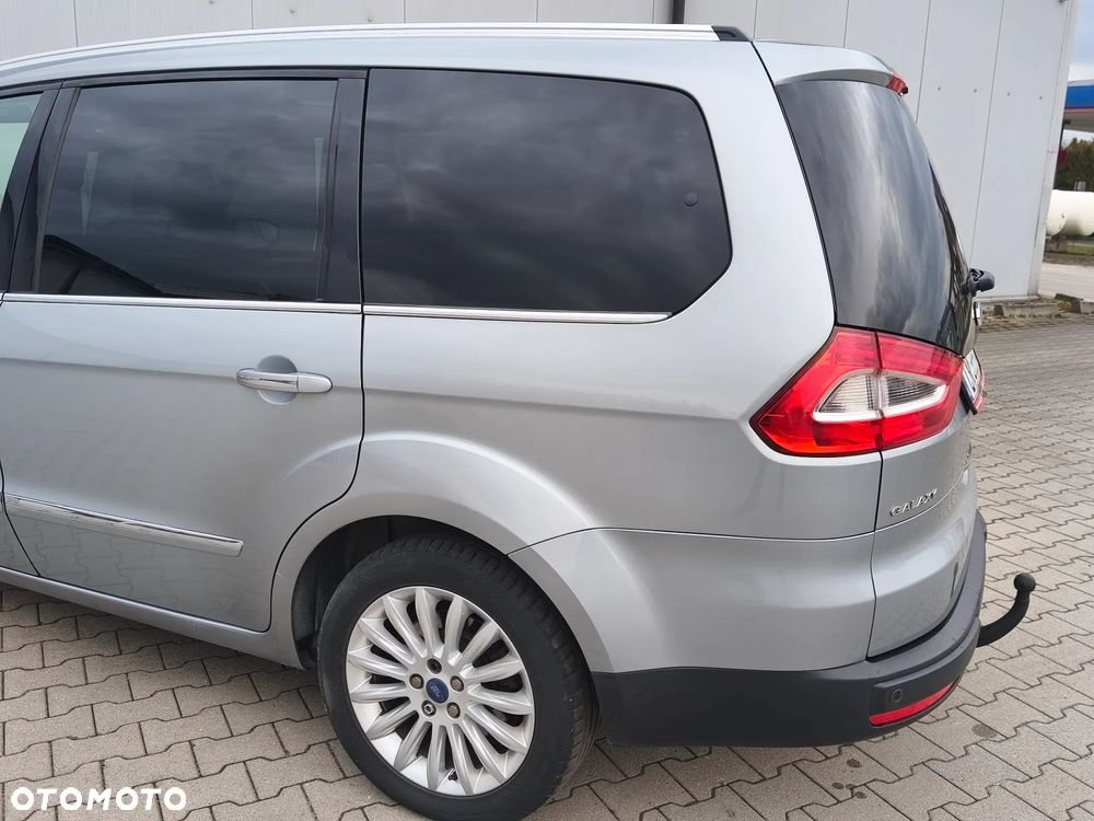 Ford Galaxy 2.0 TDCi DPF Titanium - 23